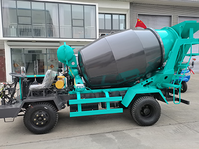 混凝土攪拌車(chē)滾筒的清洗